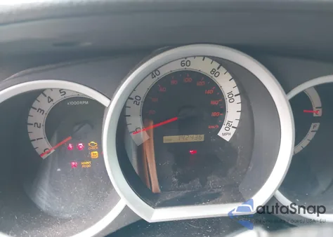 2013 Toyota Tacoma Double Cab z USA, uszkodzony, nr VIN 3TMLU4EN1DM114542